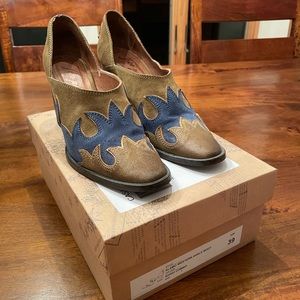 Alamo western ankle boot